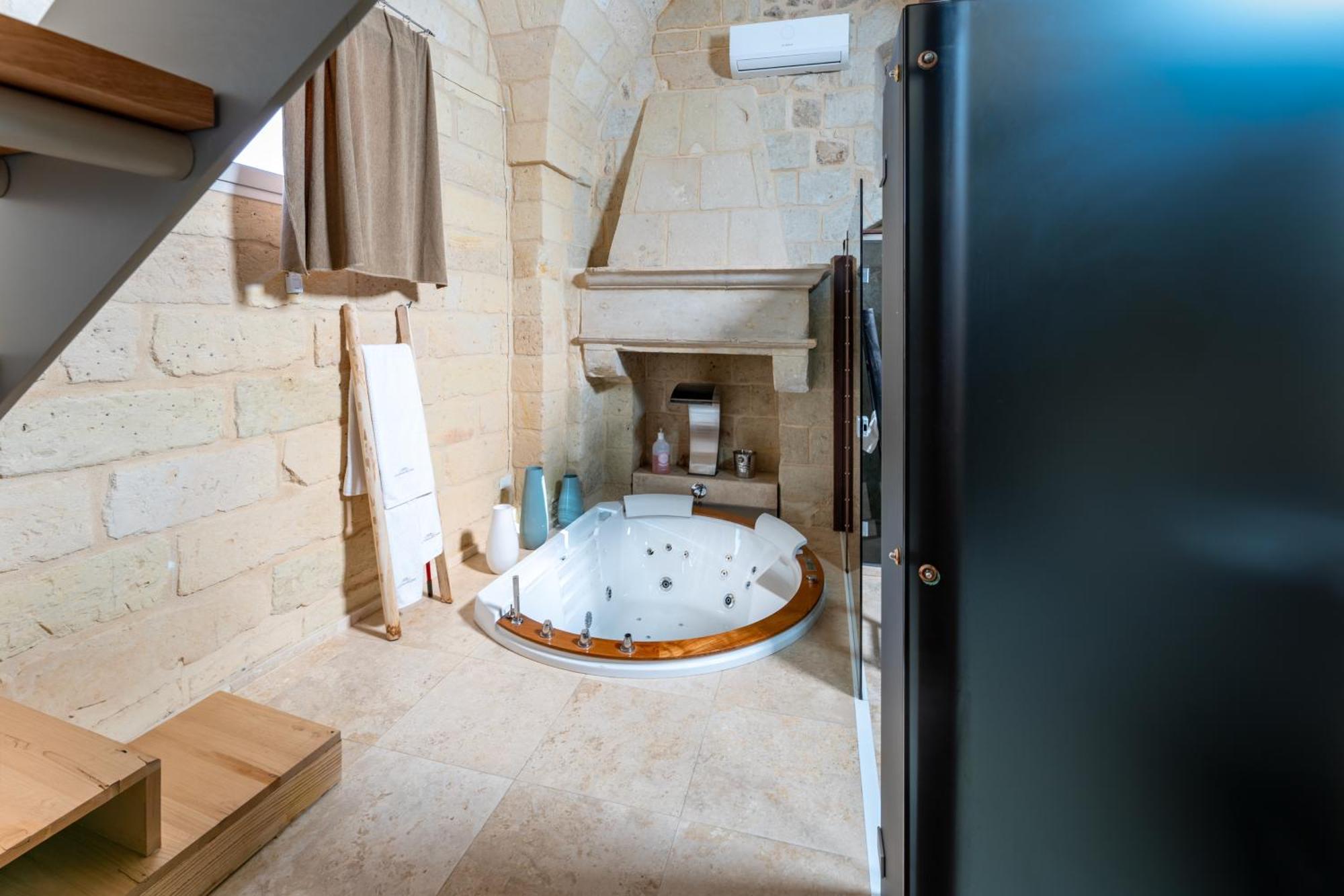 סן צ'זריו די לצ'ה Suite Athena מראה חיצוני תמונה